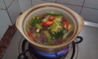 牛肉白菜煲的做法
