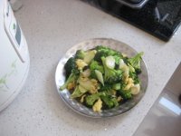 鸡蛋西兰花的做法