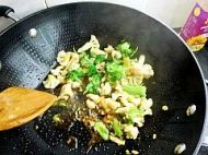 秋日养生菜---蚝油双花的做法