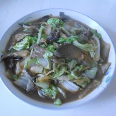 白菜炖蘑菇的做法