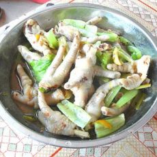 生菜酸鸡爪的做法