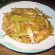 鲍菇莴笋的做法 鲍菇莴笋的做法