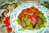 叉烧肉烧莴笋的做法