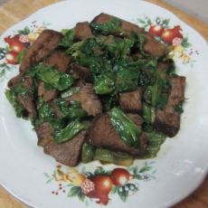 生菜炒酱牛肉的做法
