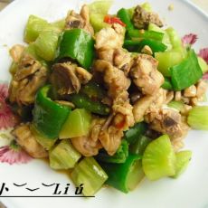 鸡边腿炒莴笋的做法