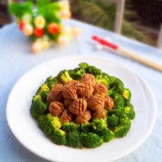 西兰花牛肉丸的做法 西兰花牛肉丸的做法
