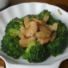 虾仁炒西兰花的做法