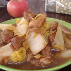 大白菜烧肉的做法 大白菜烧肉的做法