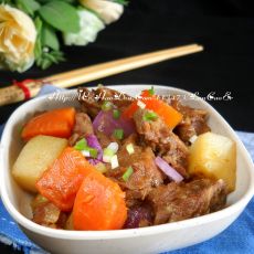电饭锅版土豆焖鸭的做法 电饭锅版土豆焖鸭的做法