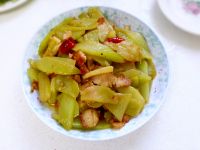 莴笋炒五花肉片的做法