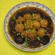 面筋塞肉烩生菜的做法 面筋塞肉烩生菜的做法