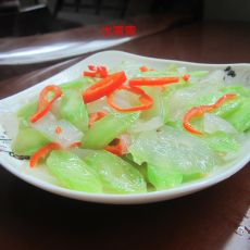 莴笋炒粉皮的做法 莴笋炒粉皮的做法