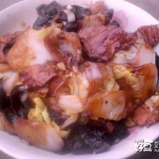 肉片木耳白菜片的做法 肉片木耳白菜片的做法