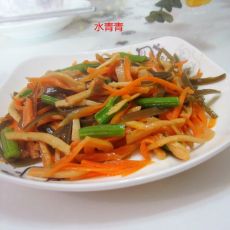 海带鱿鱼萝卜丝的做法 海带鱿鱼萝卜丝的做法