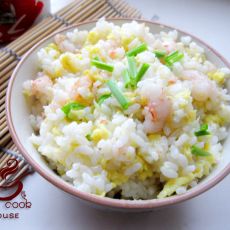 虾仁蛋炒饭的做法 虾仁蛋炒饭的做法