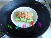 瑶柱虾仁蒸丝瓜的做法