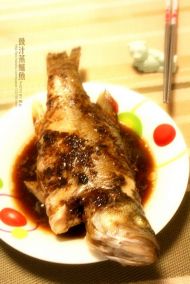 豉汁蒸鲈鱼的做法