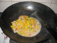 玉米虾仁粒的做法