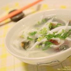 巧手快餐菜---【银鱼皮蛋汤】的做法 巧手快餐菜---【银鱼皮蛋汤】的做法