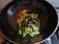 紫菜烩丝瓜的做法
