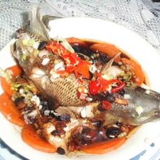 鲈鱼蒸胡萝卜的做法 鲈鱼蒸胡萝卜的做法