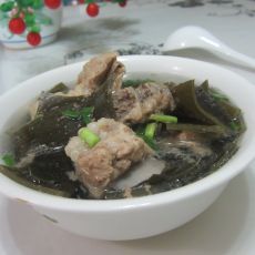 子排炖海带的做法