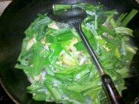 鱼炖豆腐的做法