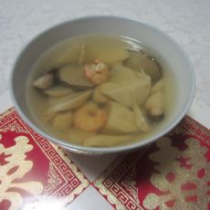 菌菇鲜虾汤的做法