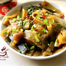 海带烧肉皮的做法 海带烧肉皮的做法