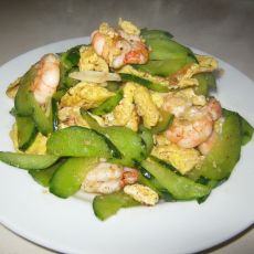黄瓜虾仁炒鸡蛋的做法 黄瓜虾仁炒鸡蛋的做法