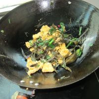 海带丝炒蛋的做法