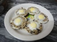 肉饼酿鹌鹑蛋的做法
