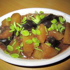 腐乳土豆烧茄子的做法 腐乳土豆烧茄子的做法