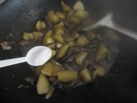 酱烧土豆茄子的做法
