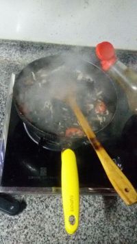 海带炒肉丝的做法