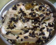 蒜蓉豆瓣蒸鱼的做法