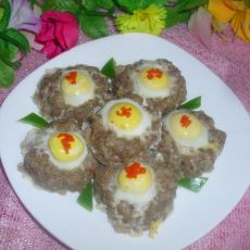肉饼太阳蛋的做法 肉饼太阳蛋的做法