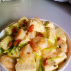 虾仁焖豆腐的做法