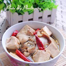 豆腐炖鱼的做法