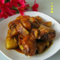 土豆鸡腿的做法 土豆鸡腿的做法