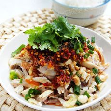 电饭锅版手撕鸡的做法 电饭锅版手撕鸡的做法