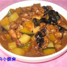 南瓜番茄扒鸡丁的做法 南瓜番茄扒鸡丁的做法
