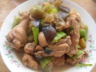 茄子炖鸡块的做法