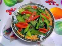 香肠炒黄瓜的做法