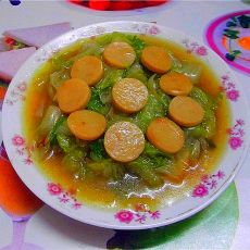 西生菜炒香肠的做法 西生菜炒香肠的做法