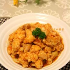 鸡腿肉炒菜花的做法 鸡腿肉炒菜花的做法