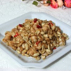 花生仁炒鸡肉的做法 花生仁炒鸡肉的做法