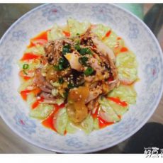 椒麻油淋鸡的做法 椒麻油淋鸡的做法