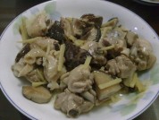 姜丝香菇焖鸡腿的做法