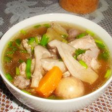 香菇豆腐炖鸡的做法 香菇豆腐炖鸡的做法